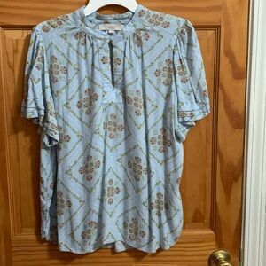 LOFT blouse. Large. Excellent condition